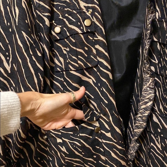 Women's Silk Jacket Blazer Ruffled Animal Print Luxury Office Business Casual - Picture 6 of 15